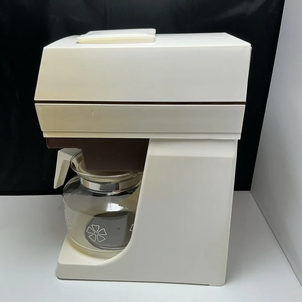Joe DiMaggio Mr. Coffee 12 Automatic Coffee Brewing System W. Scoop And More